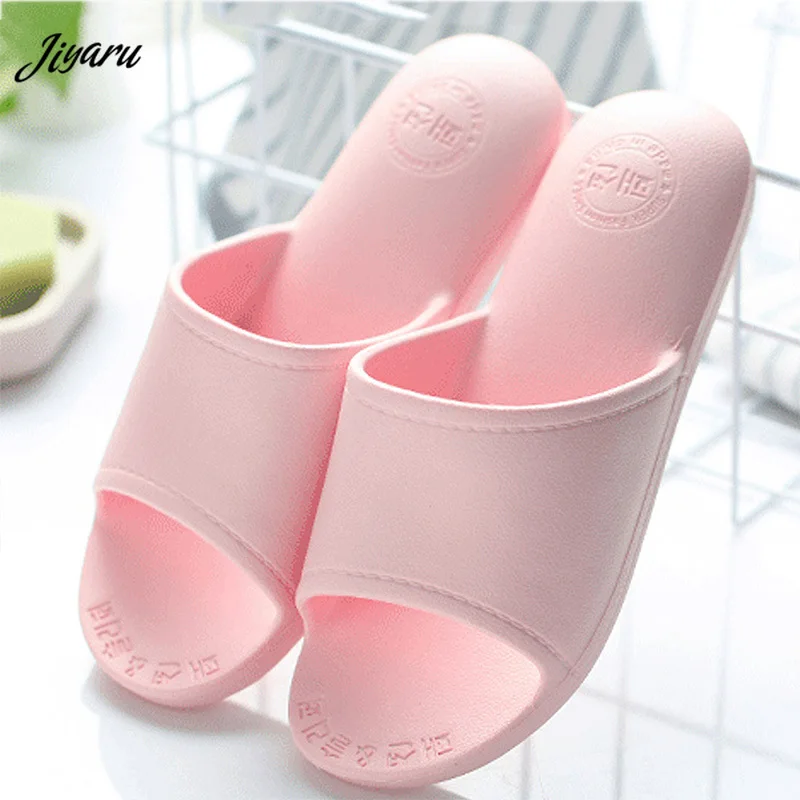 

2019 New Listing Woemn Men Home Slippers Soft Bottom Lovers Bathing Slides Comfortable Couples Indoor Slippers Summer Home Shoes