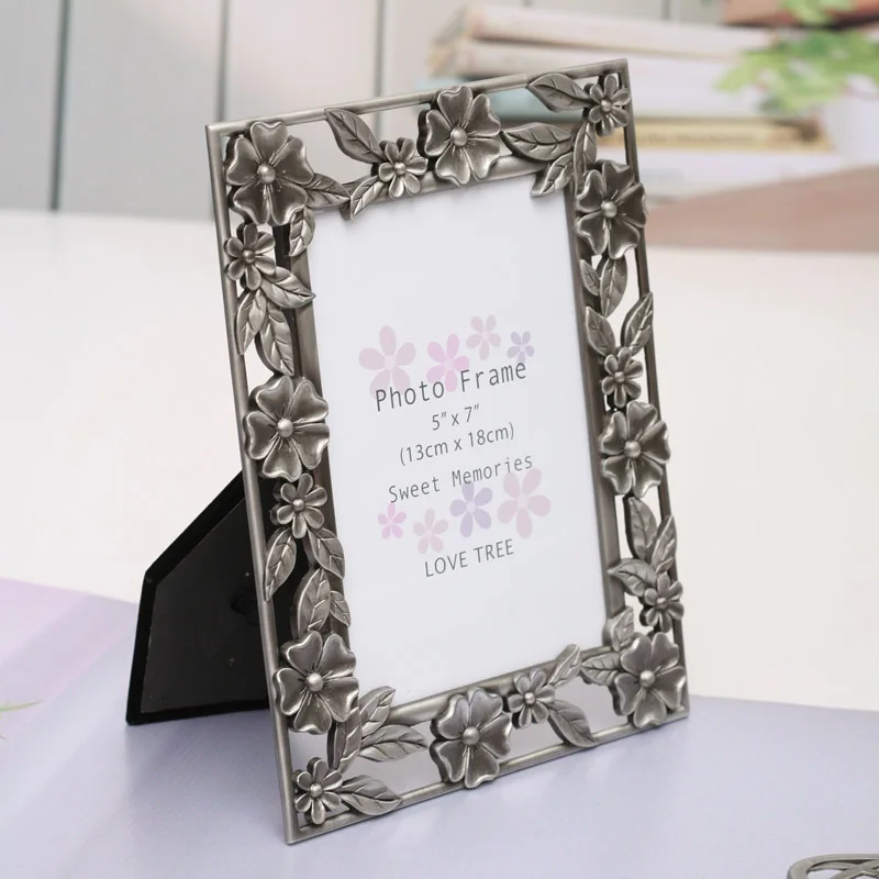 Free shipping Wholesale gift Personalized Iron 7 inch photo frame Metal