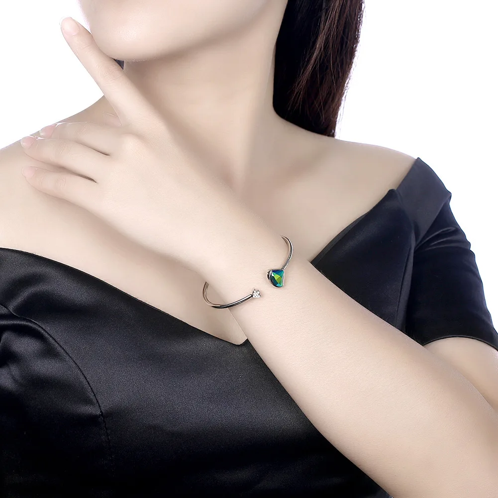 925 sterling silver bracelet uses the Austriacrystal hand ornament for women minimalist wind geometric bracelet Fine Jewelry