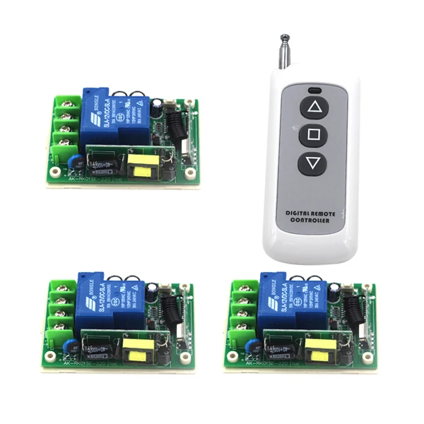 

AC 85V-250V 110V 30A 433MHz Wireless Remote Control Switch 1 Transmitter with 3 Receiver SKU: 5279