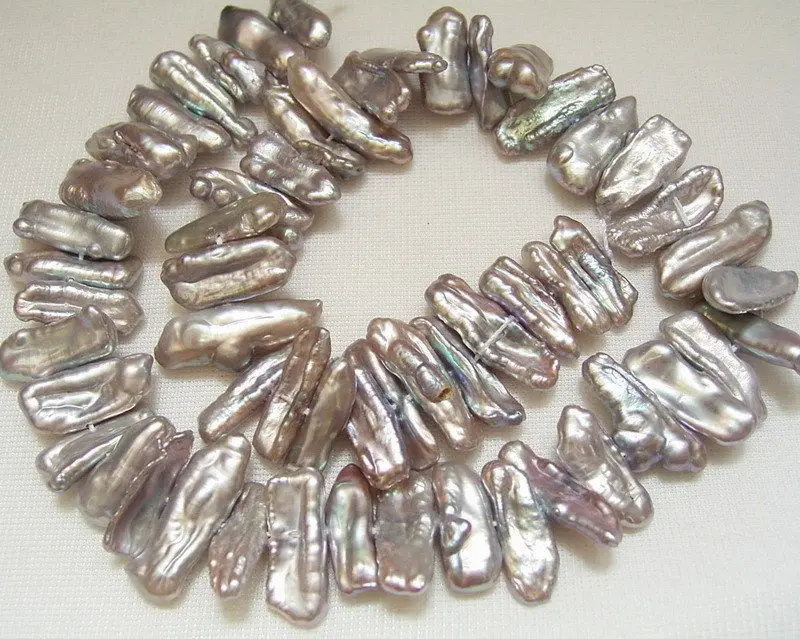 

8PE01780 7x20mm Grey Biwa Freshwater Pearl Beads