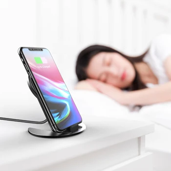 

Wireless Charging Stand 15W Magnetic Charging Pad Aluminum Alloy Bracket EM88