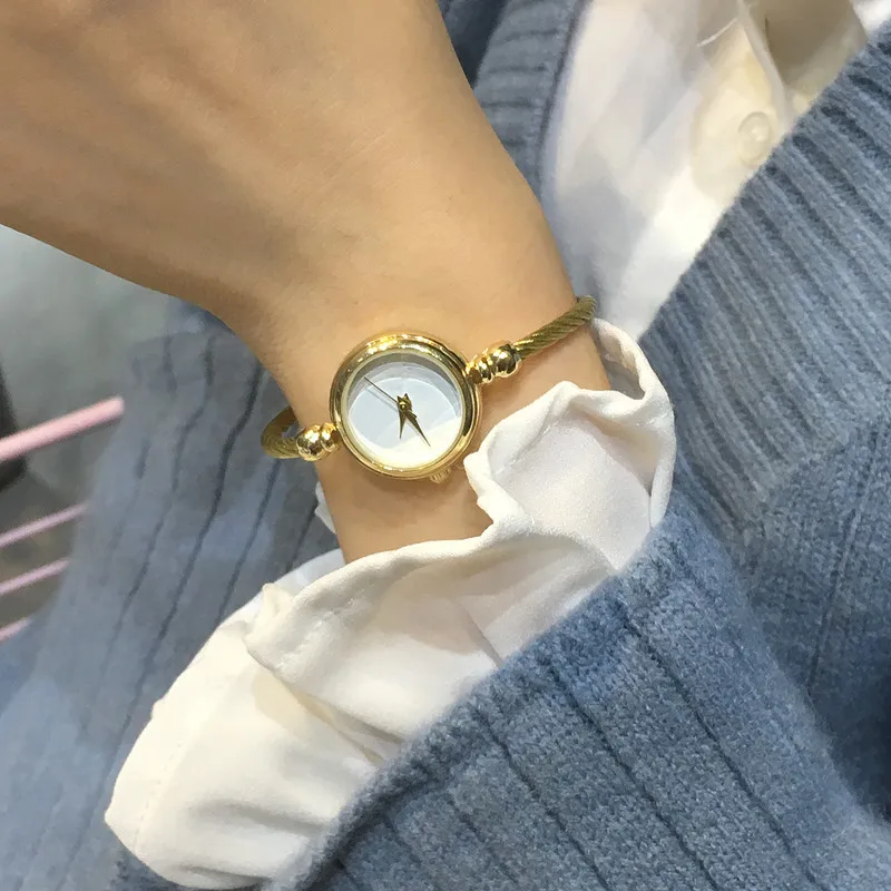 800Gold Watch Simple Dial