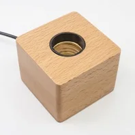 E04W-00021