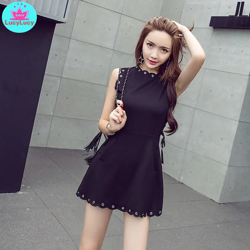 

2019 summer new female Korean version of the slim sleeveless vest hollowed out lace thin A word dress O-Neck