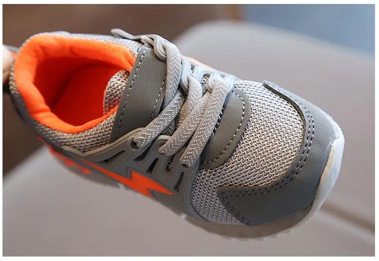 kids led shoes (73)