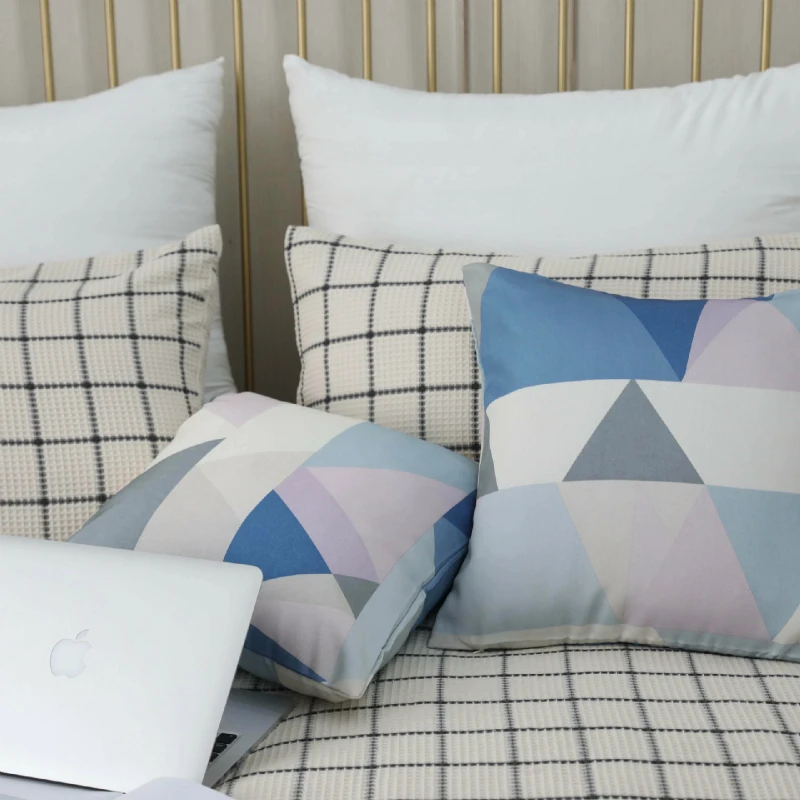 

Modern Color Patchwork Pillow Case Simple Triangle Comfortable Pillow Cover Square Washable Geometric Cushion Cover Home Decor
