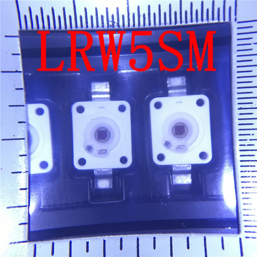 LRW5SM._