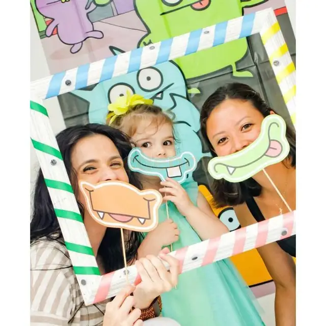 Cartoon Diy Stripe Selfie Frame Photo Booth Prop For Kids Birthday Cartoon Diy Stripe Selfie Frame Photo Booth Prop For Kids Birthday Party