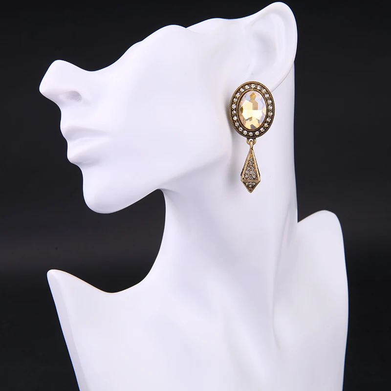 ed00286b (12)