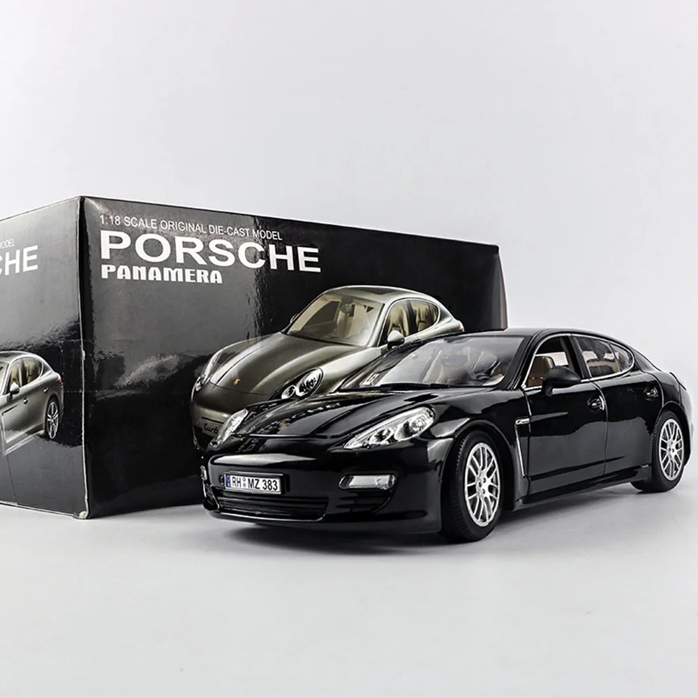 

R 1:18Alloy Pull Back Toy Vehicles Panamera Sports Car Model Of Children's Toy Cars Original Authorized Authentic Kids Toys B