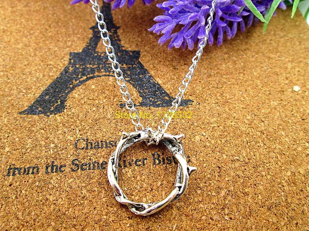 

3pcs/lot Fashion 23 mm Crown of Thorns Charms,Thorn circle,Antique silver Twig circle, Branch circle charm pendant necklace