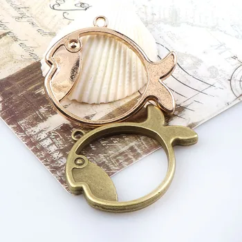 

Vintage Big Fish Antique Metal Hollow Frame Glue Blank Connector Charms Pendant DIY Jewelry Findings Accessories
