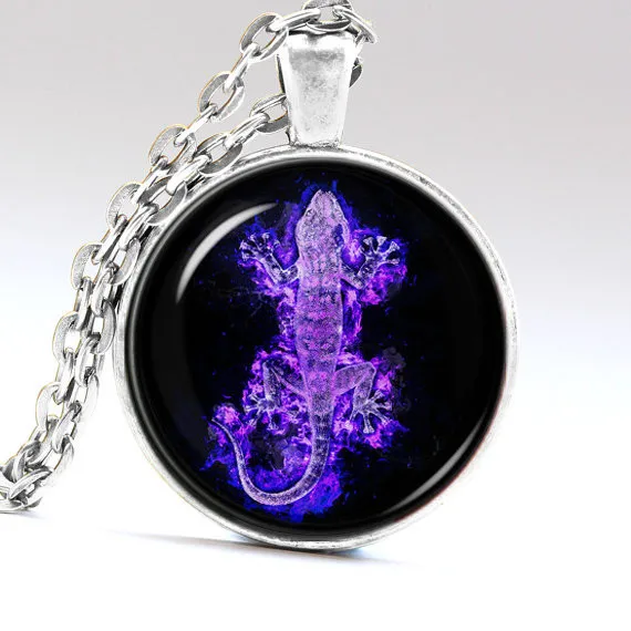 "PurpLiz" - Lizard necklace 3 "PurpLiz" - Lizard necklace 3