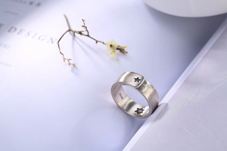 4686731188_1181238896