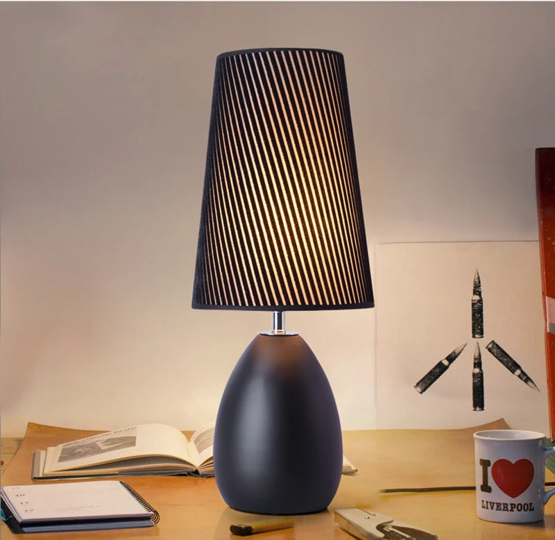 E27 Nordic Minimalist Modern  Bedroom Bedside Table lamp Metal Crystal Decotation for Living Room Study Desk Light Home Lighting (2)