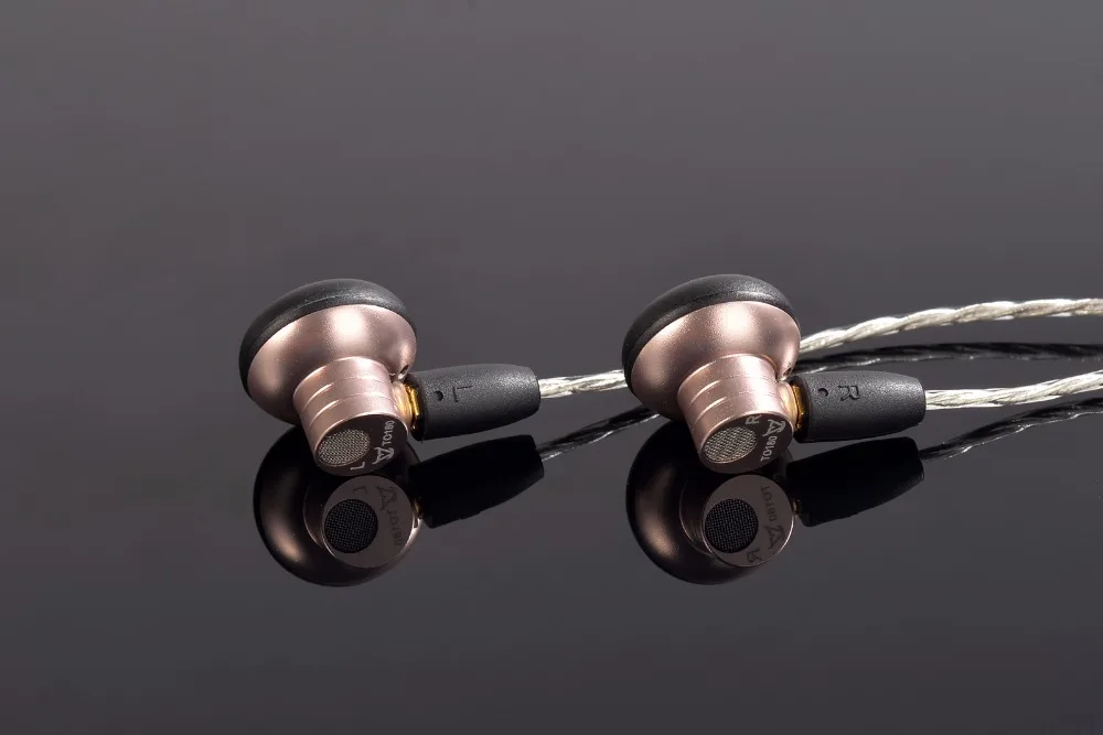 

TONEKING TO180 High Impedance Flat Head Earbud HIFI Monitor High Impedance Earphone With MMCX Interface