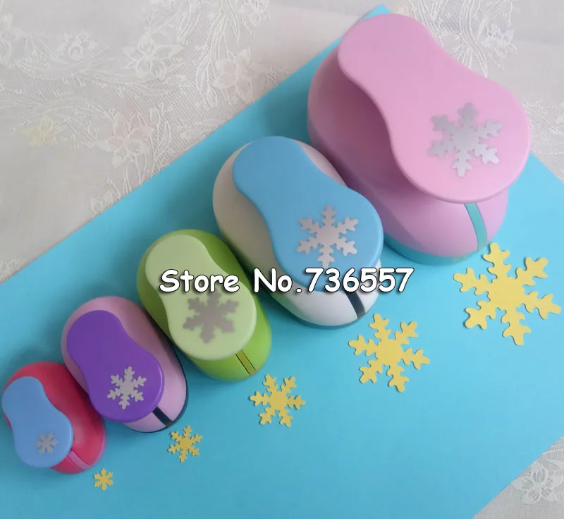 PAPER Hand PUNCH 1/" or 5//8/" Choose STAR HEART CIRCLE LEAF SNOWFLAKE FEET