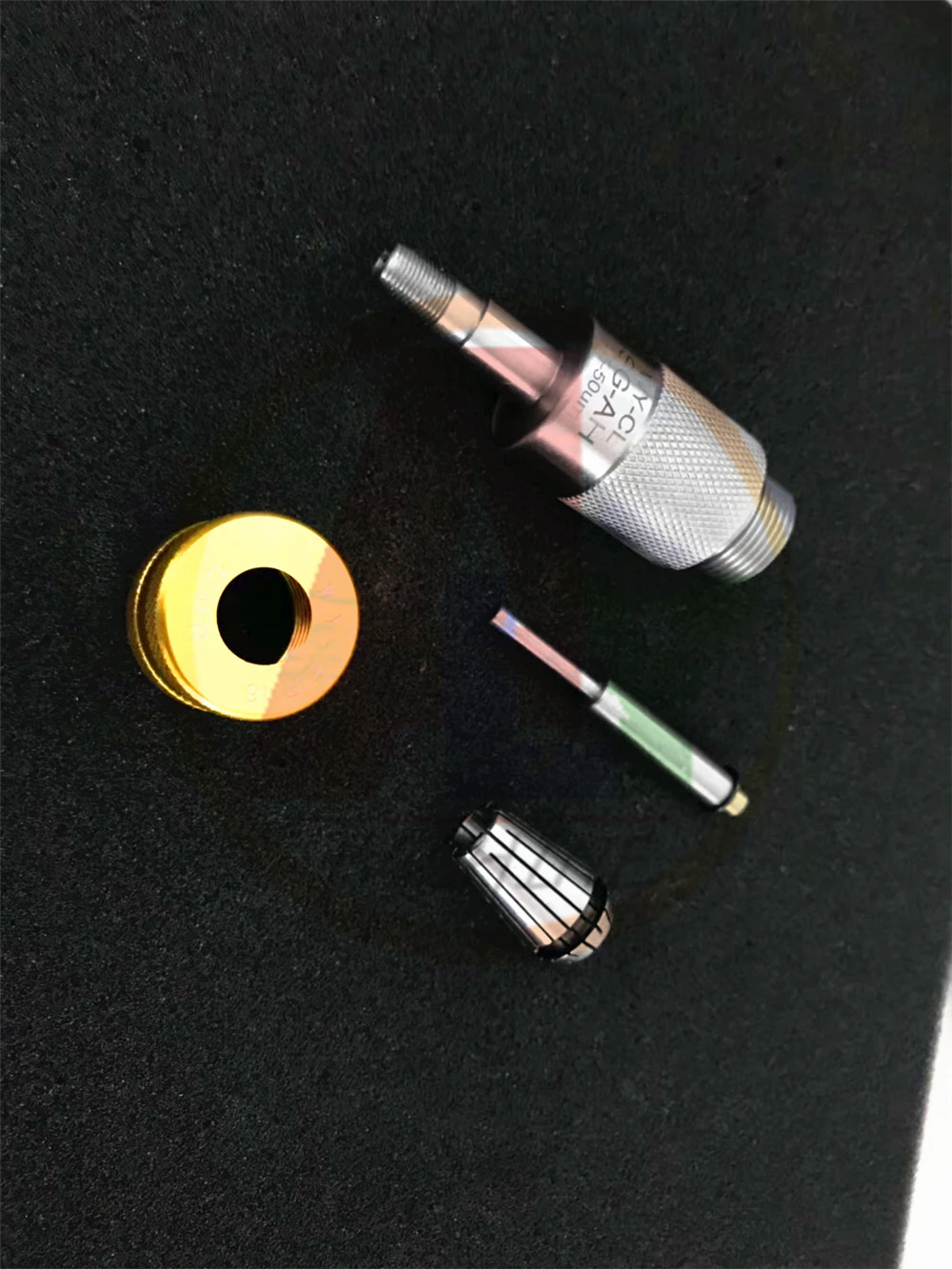  (4)
