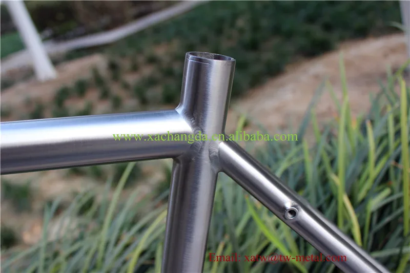 Clearance XACD titanium MTB bike frame with thru axle dropouts, titanium mountain bike frame with inner line routing design 1