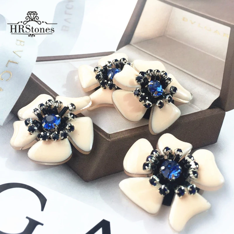 

Autumn and winter Decorations Rhinestone Buttons Small Incense Coat Sweater Skirt 3D Beaded Cloth Affixed Accessories Patch