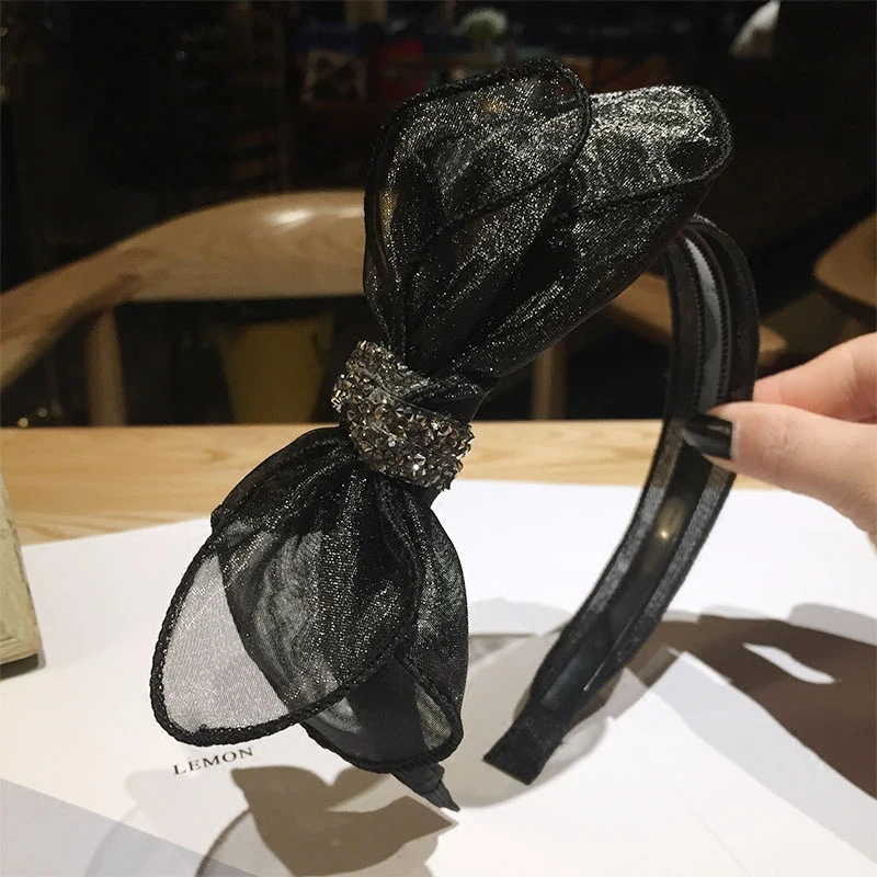 Дешево Кружево марли лук Hairbands женщина Класс Кристалл ткали Банданы для мужчин Momy подарок Головные уборы для девочек Блестящие Бантом аксессуар дл...