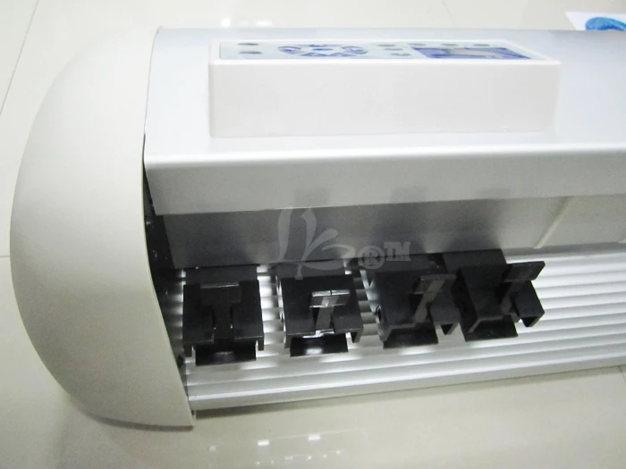 Vinyl cutter CT1200 (15)
