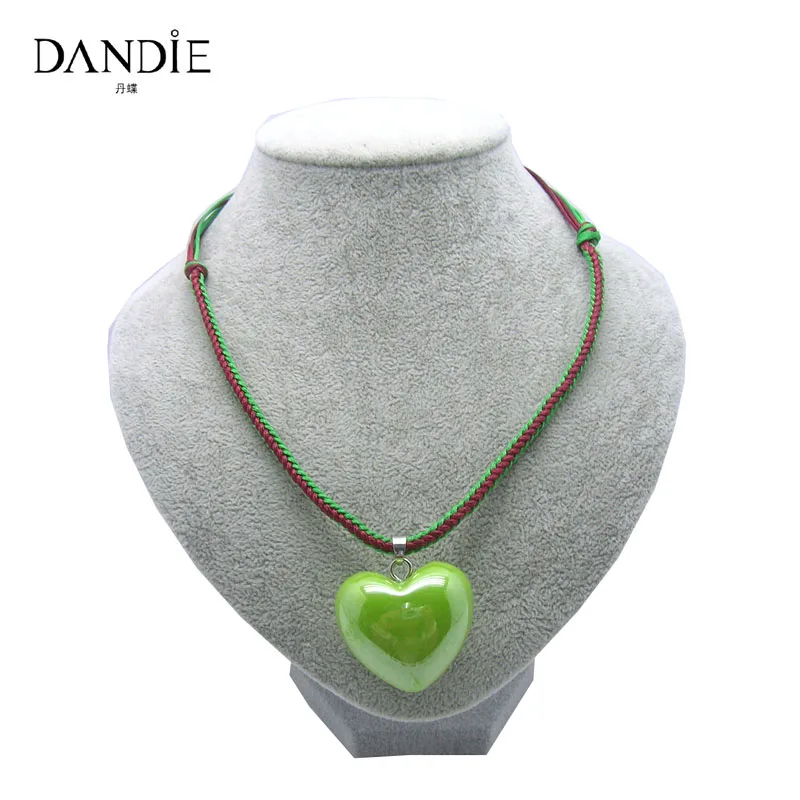 

Dandie Popular Handmade Woven Necklace With Green Heart Design, Female Fashion Jewelry