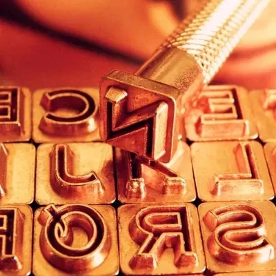 

DIY Johnleather Craft Senior Capital Hollow Letters 26 Alphabet Stamp Tools Set 7mm*7mm With Nickel Plated Metal Pole
