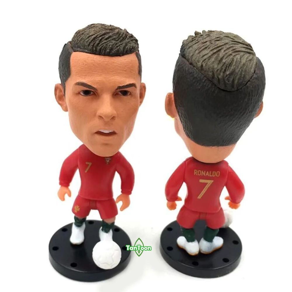 

New arrival Soccer Star 2018 Portugal with boll 7# C.Ronaldo 6.5cm Height Resin Dolls Action figure toys
