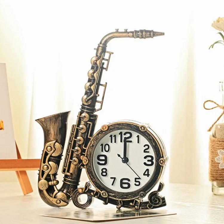 Европейские предметы интерьера Винтаж саксофоны моделирование сигнализации цифровые часы номер сиденья круглый стол будильник