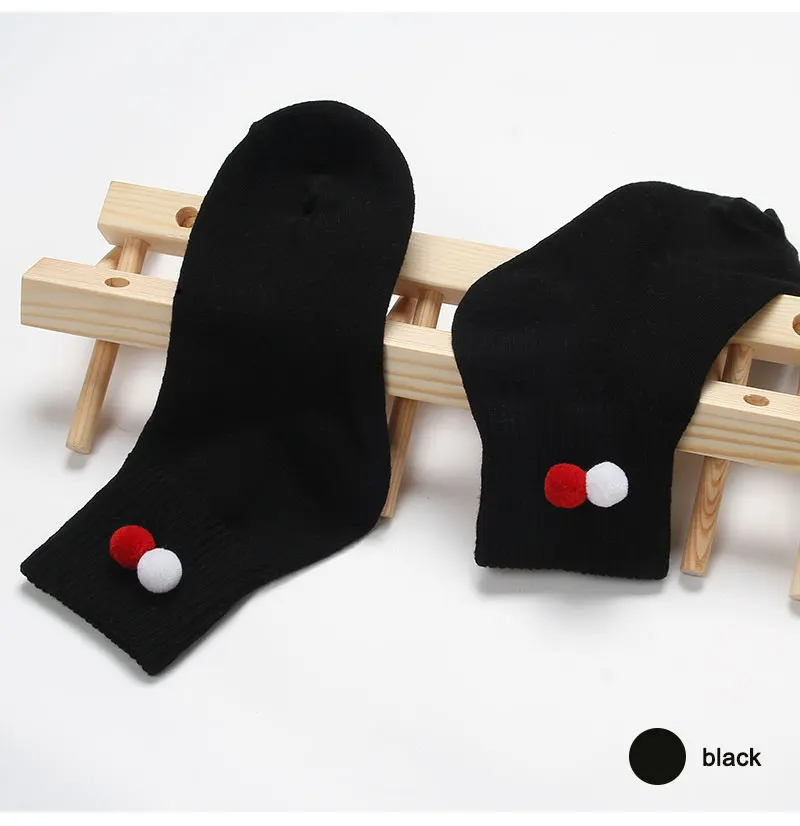 Hairball-sock_09