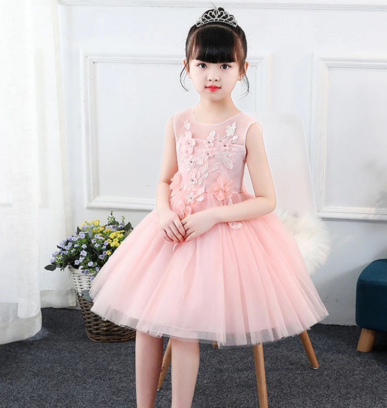Это YiiYa детское платье с цветочным узором для девочек для Свадебная аппликация с вышивкой Детские вечерние платье для причастия, платье с фатиновой юбкой бальное платье белого и розового цветов DK2801