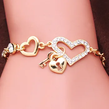 

Free shipping Chain Bracelet Gold Color Women Love Heart Link Bracelet Crystal Bracelets Bangles Valentine's Day Gift