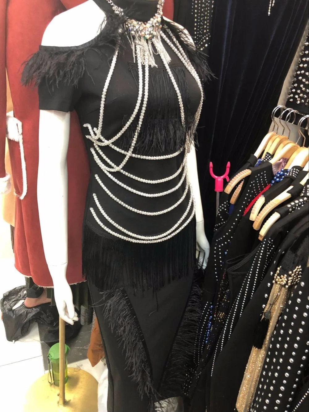 Высококачественное черное облегающее Клубное платье с цепочкой, вечернее платье