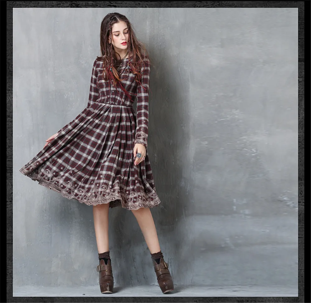 Vintage Embroidery Plaid Women Dress 2017 Autumn Vestido Femininos Cotton Long Sleeve Dress Plaid Patchwork O neck Women Dresses (7)