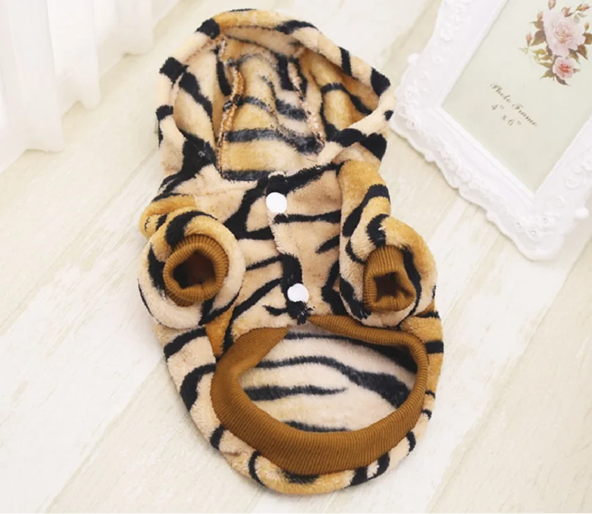 S11_New_design_Winter_Pet_dog_cats_Coat_Button_clothes_Fashion_Warm_tigger_Costume_Apparel_for_Puppy_dog_York_Samoyed_Jacket_clothes_ (5)