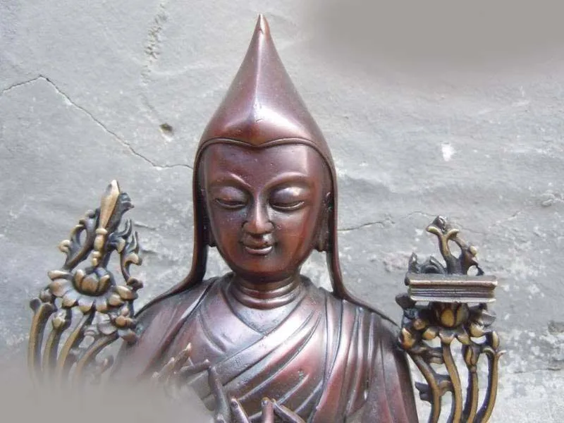 

A Red Bronze Figure Of Tsongkhapa Buddha China beautiful sculpture Statue (D0426)