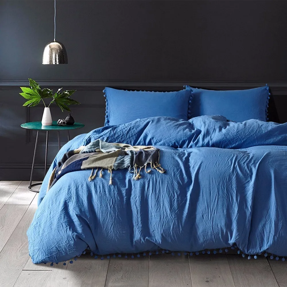 Мягкий моющийся Одноцветный Комплект постельного белья пододеяльник набор с маленькой круглой бахромой и наволочки с кисточками одинарный двойной королева - Цвет: blue
