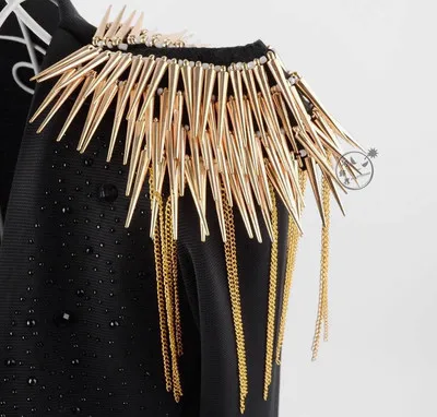 Men's and Women's Jewelry British Brooch Small Suit Epaulette Tassels Gold Rivets Shoulder Accessory