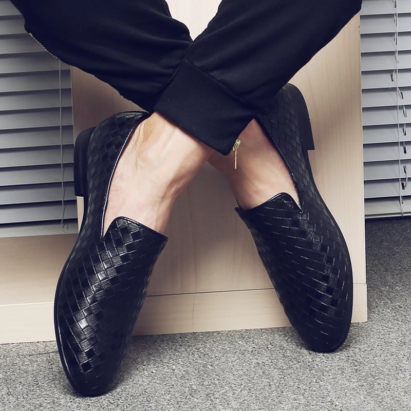 Vente 2018 Hommes Chaussures de luxe Marque Tresse En Cuir Casual Conduite Richelieus Chaussures Hommes Mocassins Mocassins Chaussures Italiennes pour Hommes Appartements