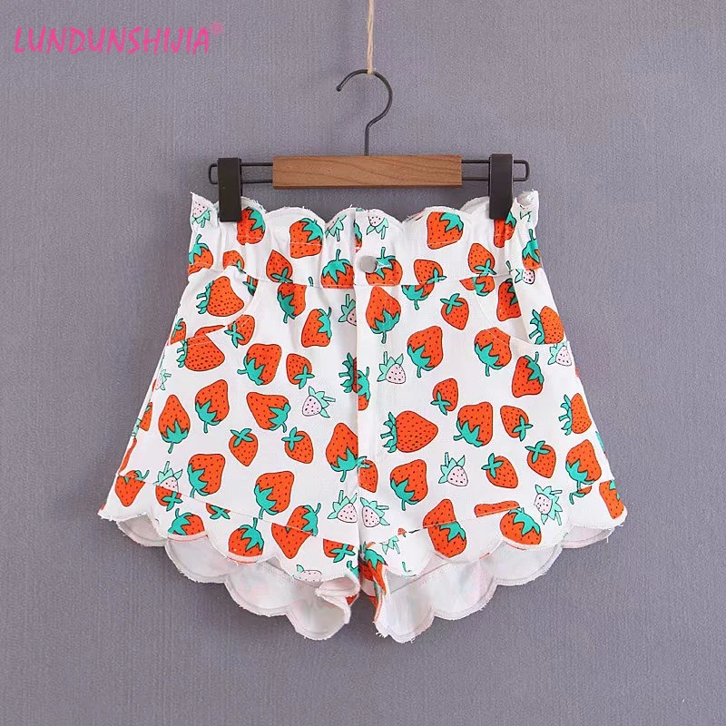 

LUNDUNSHIJIA 2019 Summer High Waist White Denim Shorts Fashion Strawberry Printed Street Wear Jeans Shorts