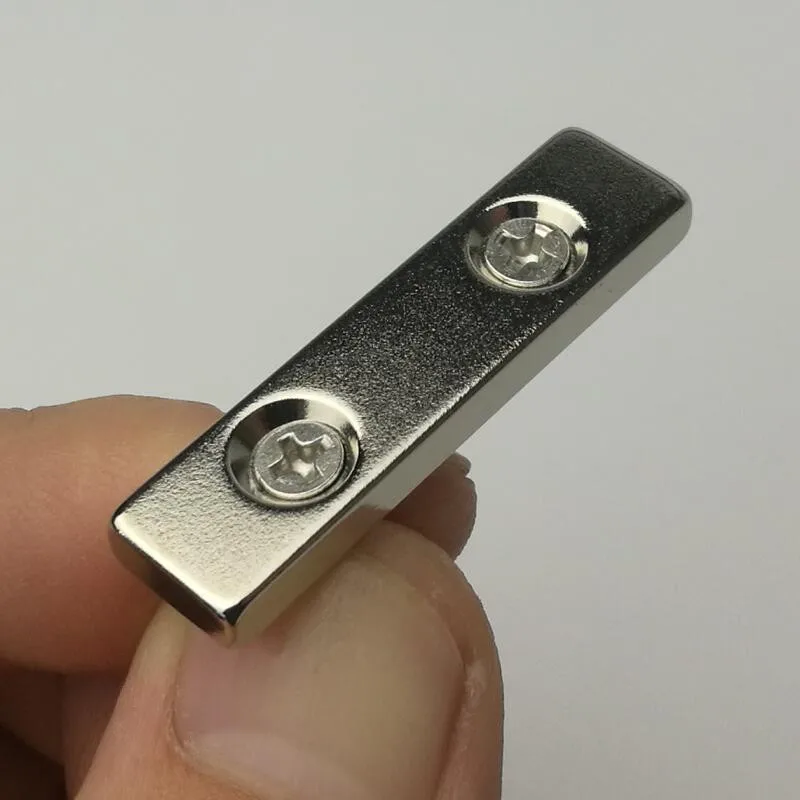 Ímã de Bloco de Neodímio Super Poderosa Terra Rara m3 Duplo Furo Escareado Trava Magnética Titular 40*10*5mm N52