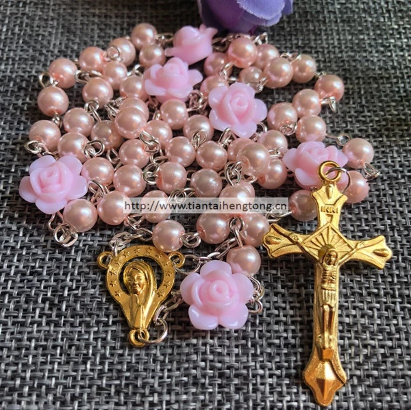 Pearl Rosary with Miraculous Centerpiece | St. Patrick's Guild