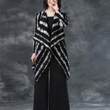 Miyake раза с отложным воротником Длинные рукава в полоску один Свободные Открыть стежка пальто