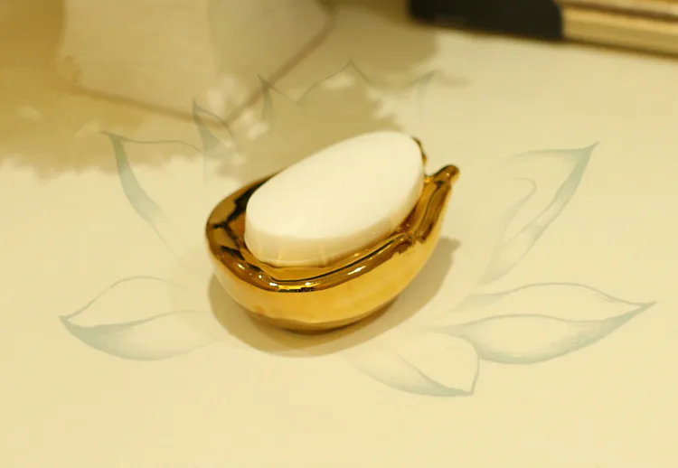 porcelain gold soap box (2)