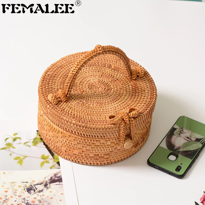 

Women Seaside Bohemian Circle Handmade Rattan Bag 2019 Lady Retro Woven Handbag With Handle Female Elegant Tote Bag Sac A Main