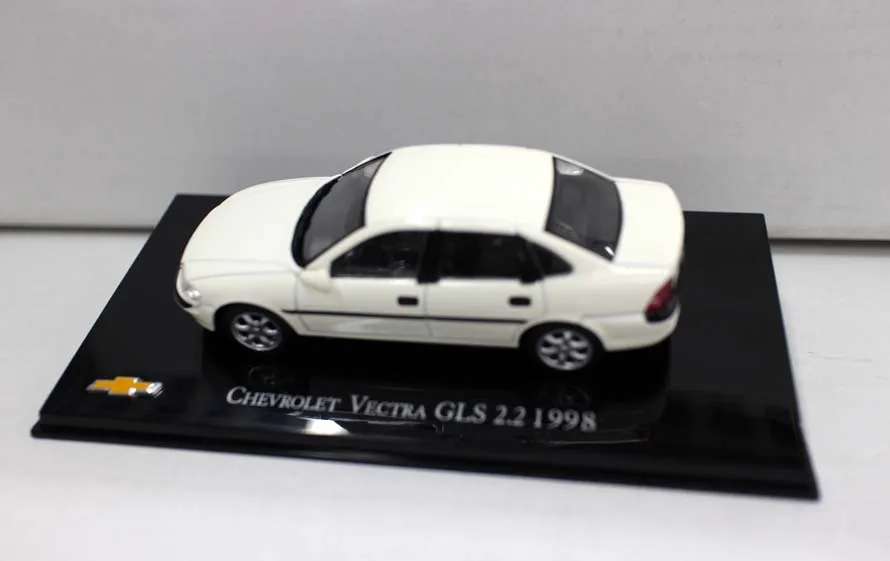 Высокая имитация Chevrolet vectra gls2.2 1998 Модель, 1:43 сплав автомобиля игрушки, металлические литья, Коллекционная модель