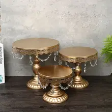 Vassoio Della Torta di cerimonia nuziale in Oro Partito Della Torta Del Basamento Da Tavolo Ornamenti Del Merletto di Cristallo del Metallo Della Torta Piatto Da Dessert di Frutta Torta Di Compleanno Cupcake Piatti(China)
