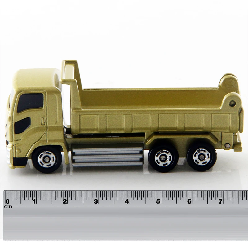 Takara Tomy Tomica ISUZU GIGA самосвал металлическая модель игрушечного автомобиля в коробке